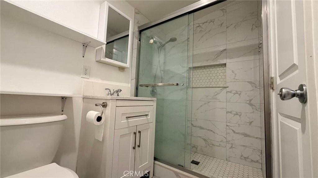 Image 12 of property listing at 437 N Begonia, Ontario, CA 91762