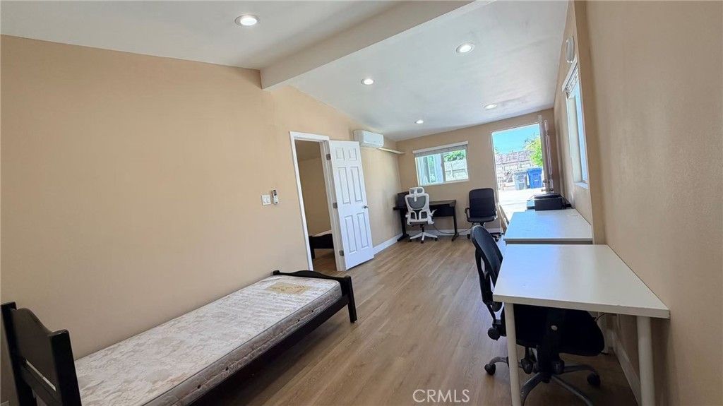 Image 19 of property listing at 437 N Begonia, Ontario, CA 91762