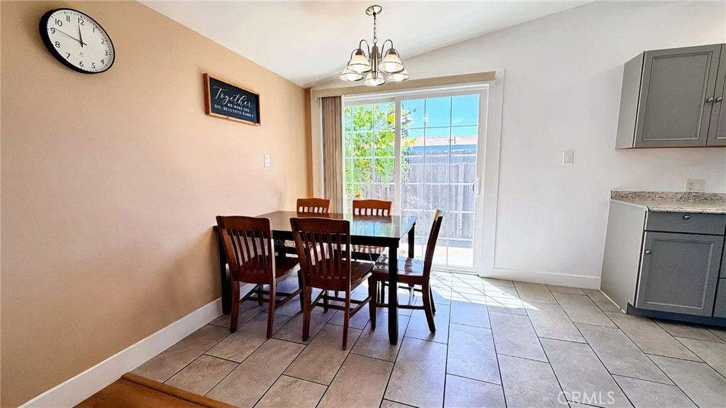 Image 5 of property listing at 437 N Begonia, Ontario, CA 91762