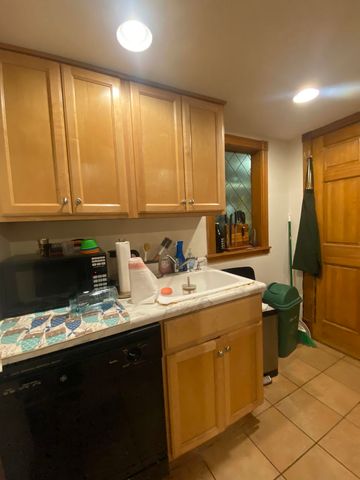 3638 N Keeler Avenue, Chicago, IL 60641