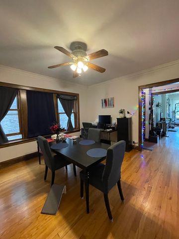 3638 N Keeler Avenue, Chicago, IL 60641