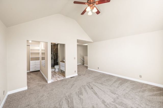 937 Russell St Apt 10, Nashville, TN 37206