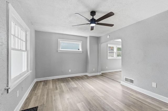3210 Central Drive, Fort Wayne, IN 46806