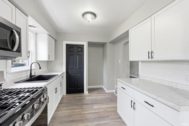 3210 Central Drive, Fort Wayne, IN 46806