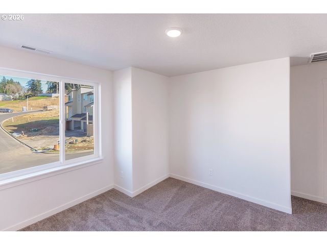 16009 Barlow Trail Ln, Oregon City, OR 97045