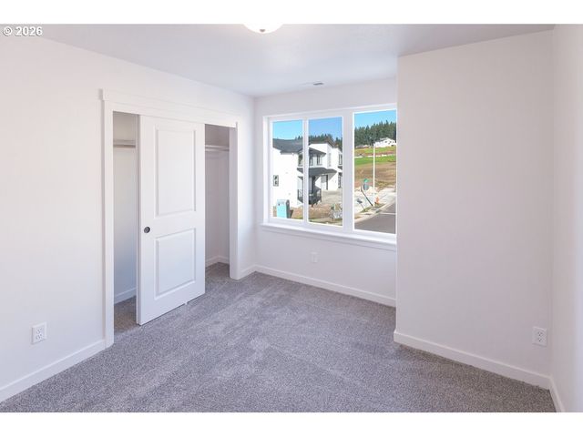 16009 Barlow Trail Ln, Oregon City, OR 97045