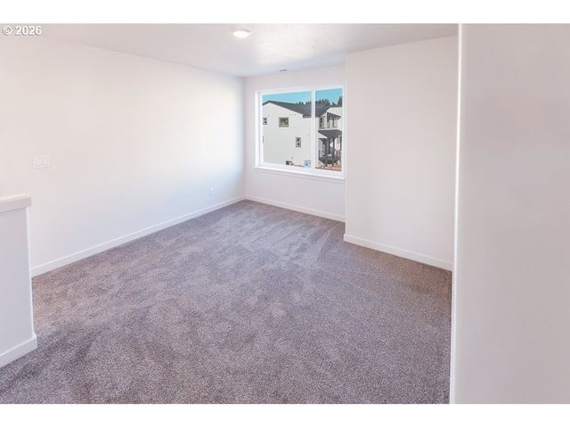 16009 Barlow Trail Ln, Oregon City, OR 97045