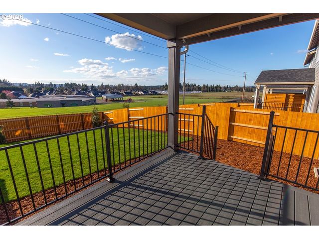 16009 Barlow Trail Ln, Oregon City, OR 97045