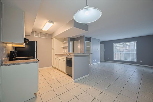 12905 Woodforest Boulevard 107, Houston, TX 77015