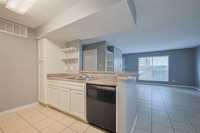 12905 Woodforest Boulevard 107, Houston, TX 77015