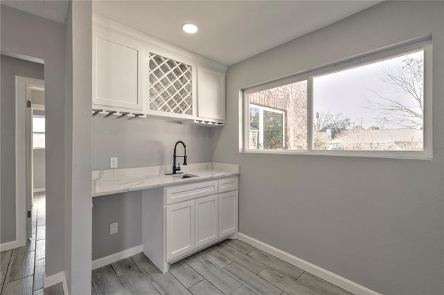 10803 Braes Forest Drive, Houston, TX 77071