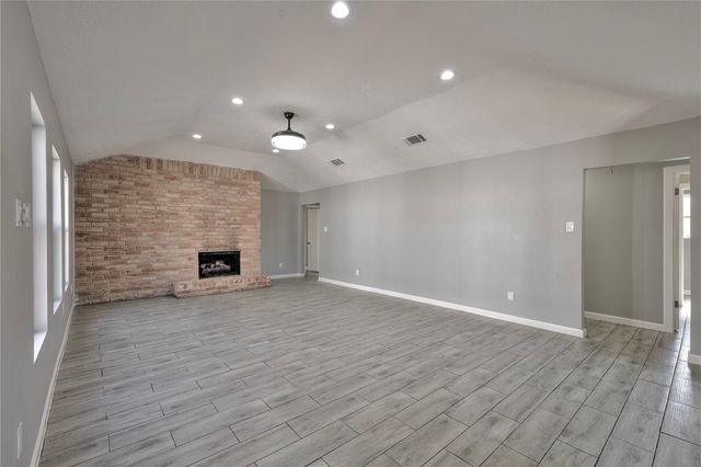 10803 Braes Forest Drive, Houston, TX 77071