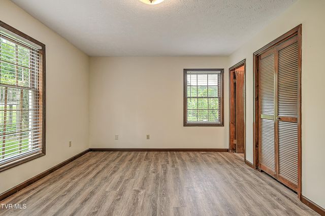 602 Heaton Creek Road, Roan Mountain, TN 37687