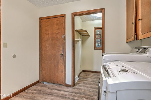 602 Heaton Creek Road, Roan Mountain, TN 37687