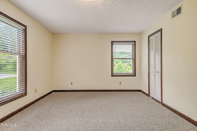 602 Heaton Creek Road, Roan Mountain, TN 37687