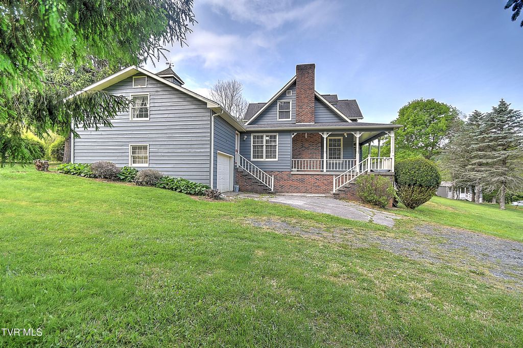 602 Heaton Creek Road, Roan Mountain, TN 37687