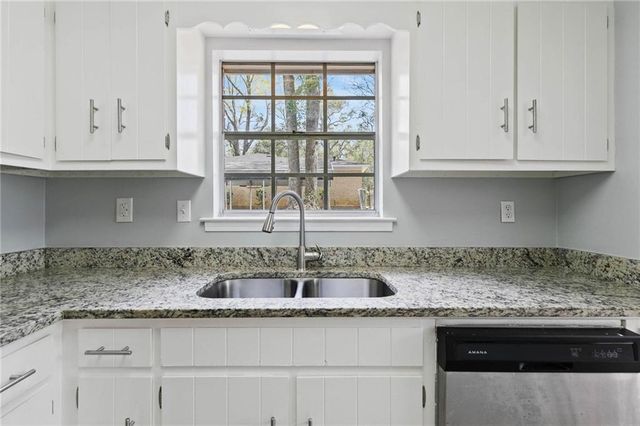 9743 Petaluma Drive, Semmes, AL 36575