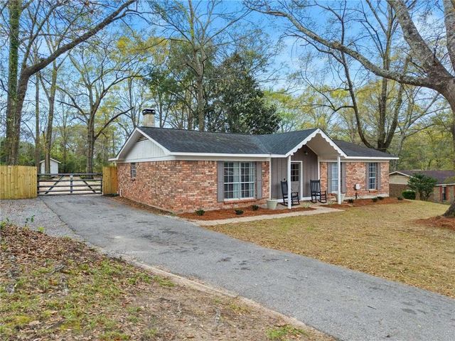 9743 Petaluma Drive, Semmes, AL 36575