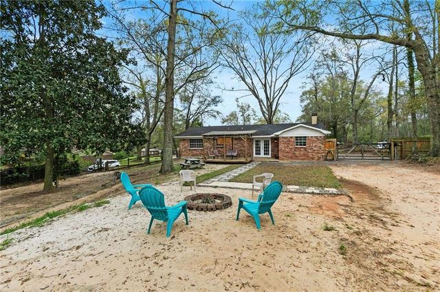 9743 Petaluma Drive, Semmes, AL 36575