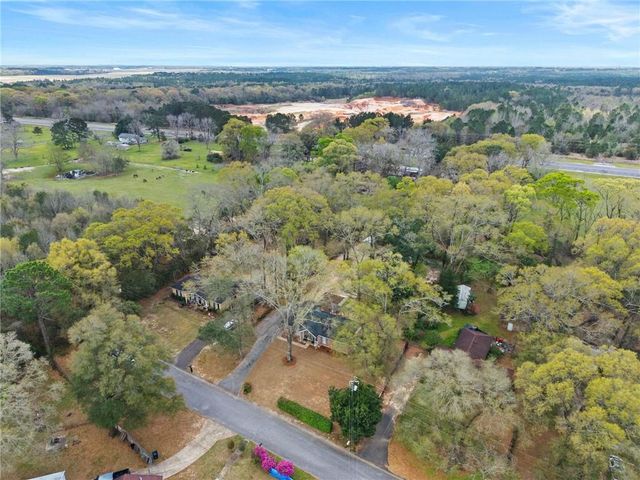 9743 Petaluma Drive, Semmes, AL 36575