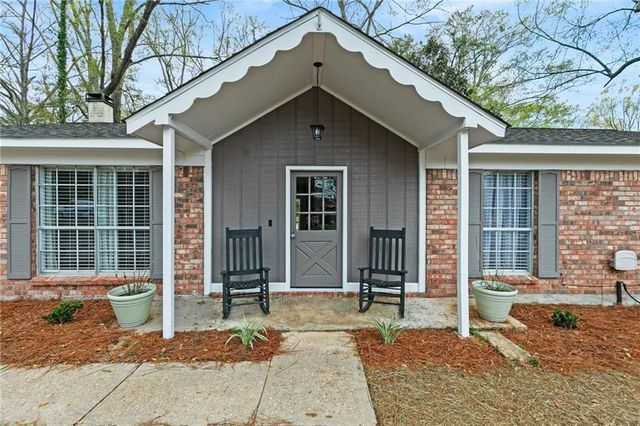 9743 Petaluma Drive, Semmes, AL 36575