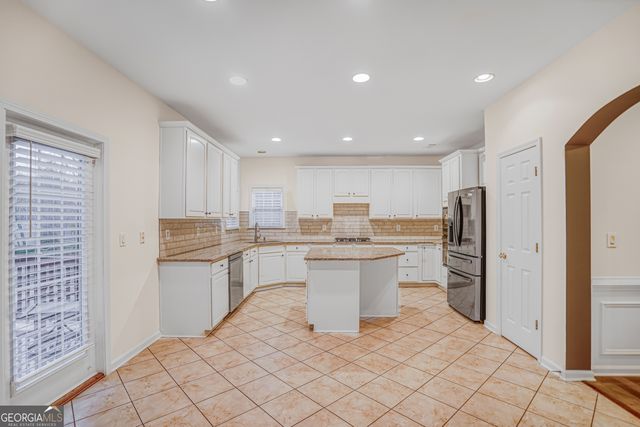 7646 Forest Glen Way, Lithia Springs, GA 30122