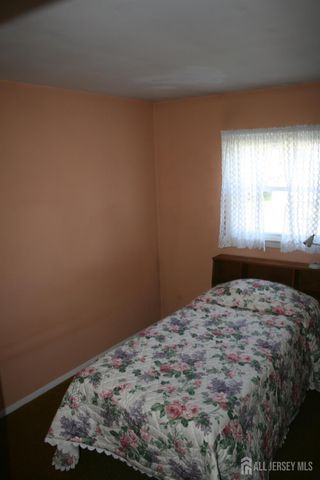42 Diane Avenue, Old Bridge, NJ 08857