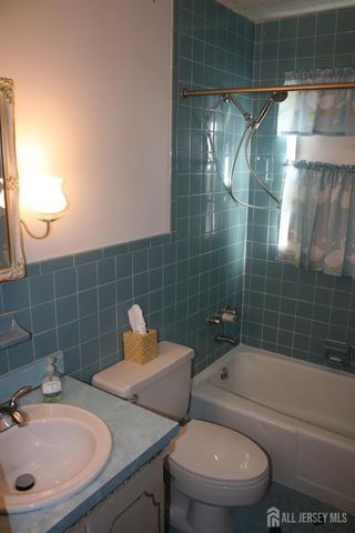 42 Diane Avenue, Old Bridge, NJ 08857