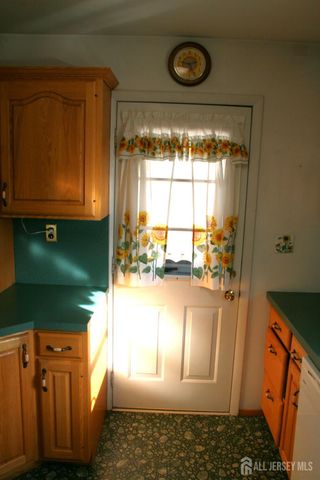 42 Diane Avenue, Old Bridge, NJ 08857