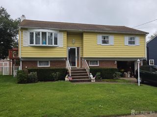 42 Diane Avenue, Old Bridge, NJ 08857