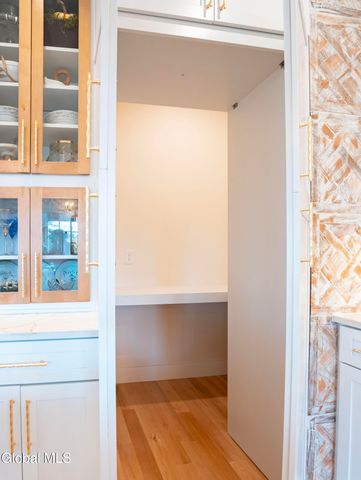 24 Crescent Terrace, North Greenbush, NY 12198