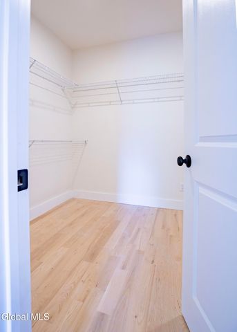 24 Crescent Terrace, North Greenbush, NY 12198