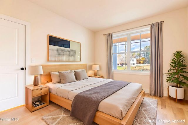 24 Crescent Terrace, North Greenbush, NY 12198