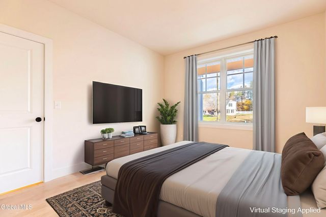 24 Crescent Terrace, North Greenbush, NY 12198