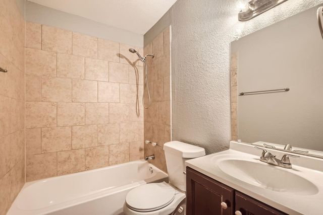 306 Lakey Road, Seagoville, TX 75159