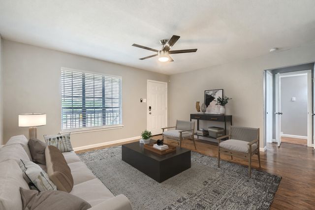 306 Lakey Road, Seagoville, TX 75159
