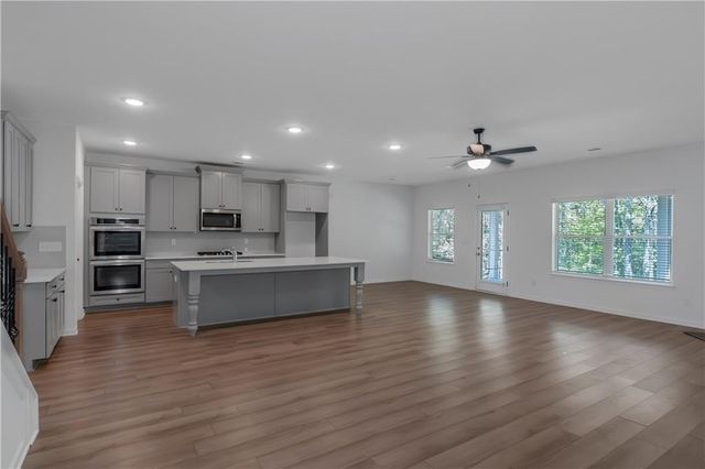 420 Tavistock Court, Mcdonough, GA 30252