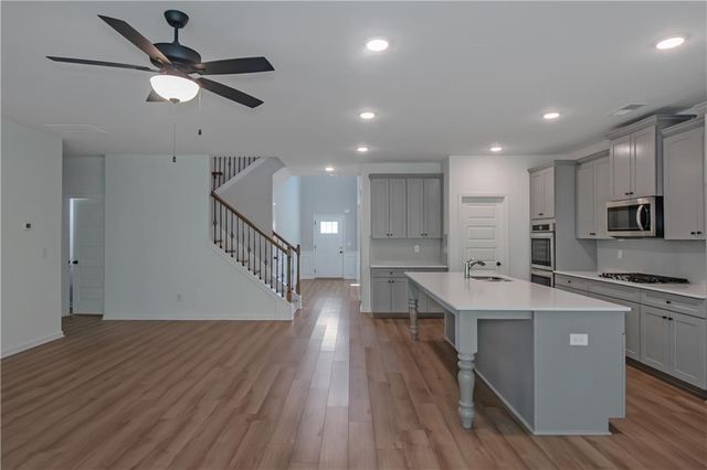 420 Tavistock Court, Mcdonough, GA 30252