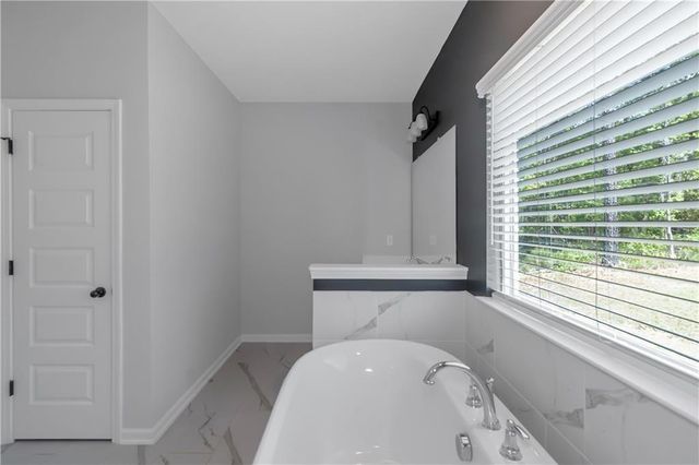 420 Tavistock Court, Mcdonough, GA 30252