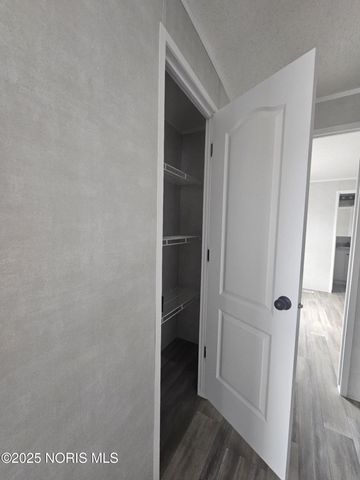 13673 County Road E, 10, Bryan, OH 43506