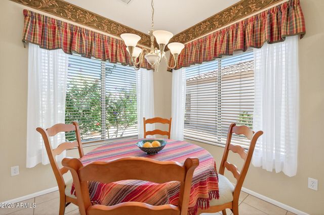 15813 W ALPINE RIDGE Drive, Surprise, AZ 85374