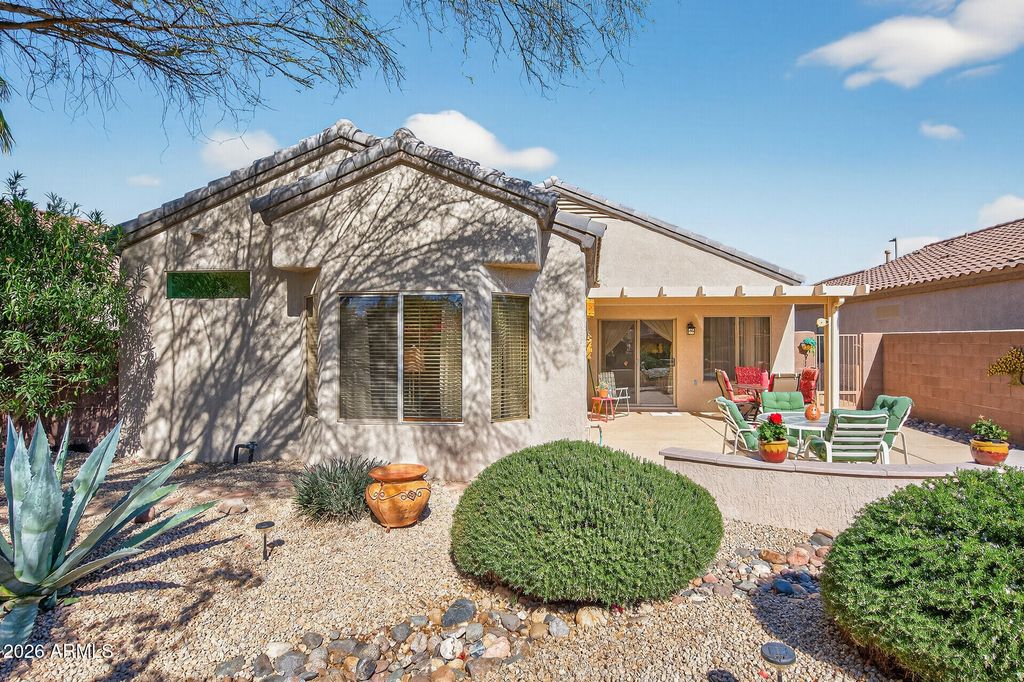 15813 W ALPINE RIDGE Drive, Surprise, AZ 85374