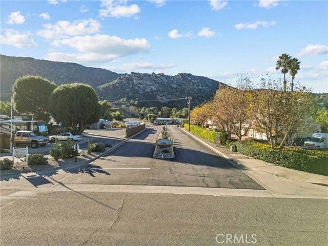 6480 Katherine, Simi Valley, CA 93063