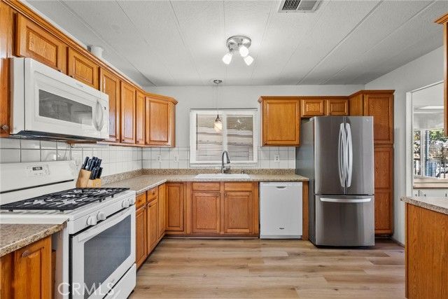 6480 Katherine, Simi Valley, CA 93063