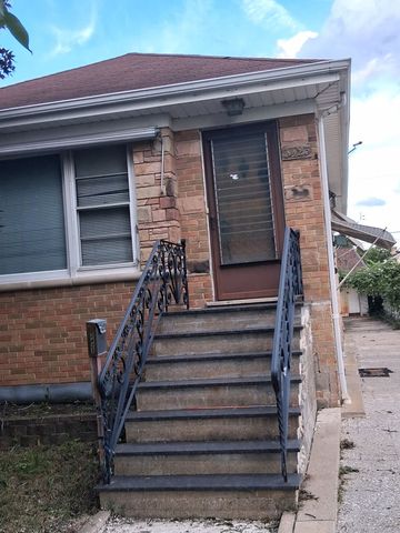 3423 N OSCEOLA Avenue, Chicago, IL 60634
