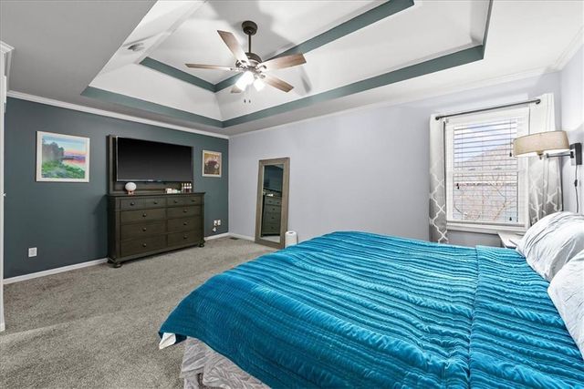 1104 Regency Drive, Kearney, MO 64060