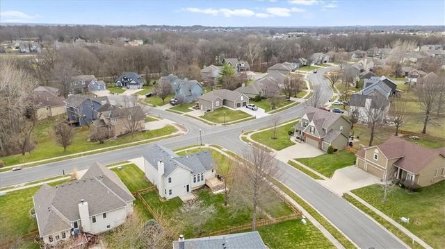 1104 Regency Drive, Kearney, MO 64060