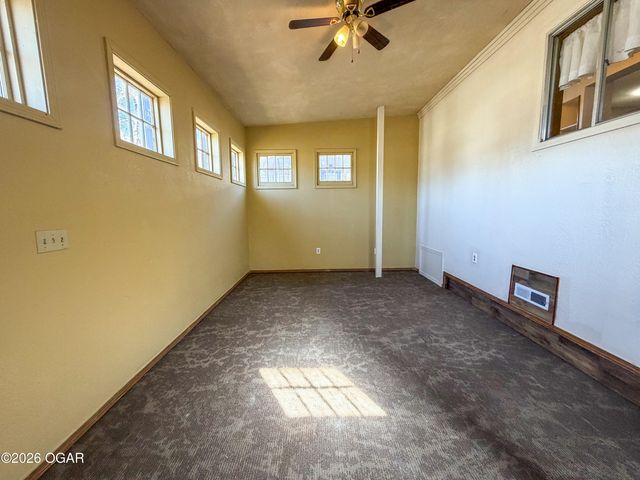 210 N Moffet Avenue, Joplin, MO 64801