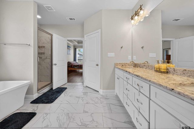 11936 Gillian Court, Tyler, TX 75703