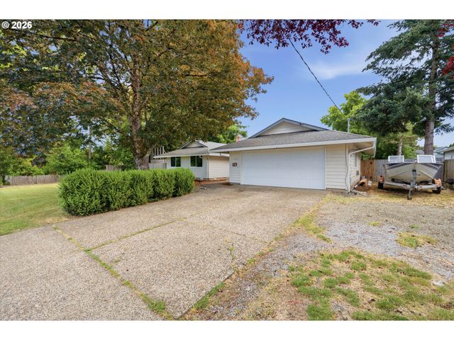 1360 Sw 2ND St, Mc Minnville, OR 97128